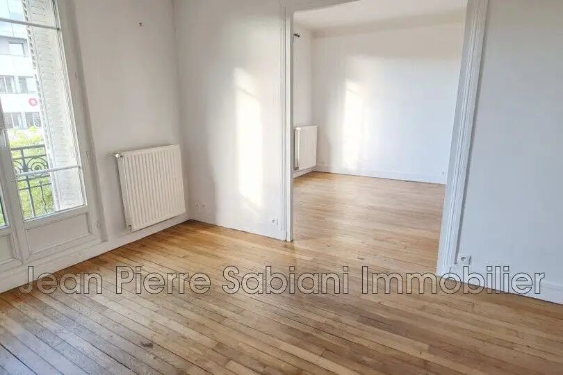 Appartement à louer, 77m², Boulogne-Billancourt