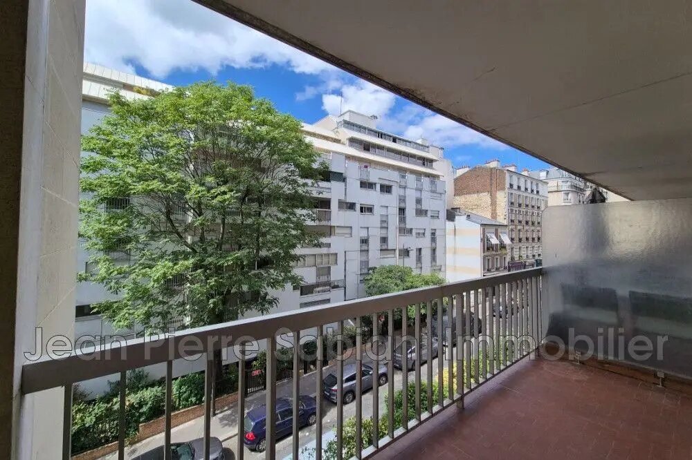 Appartement à louer, 77m², Paris 20ème