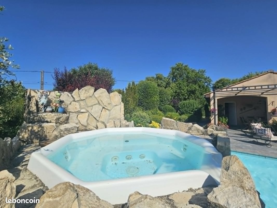 Maison à vendre, 238m², Crest