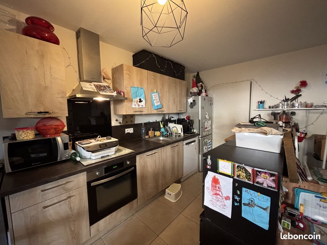 Appartement à louer, 77m², Guilherand-Granges