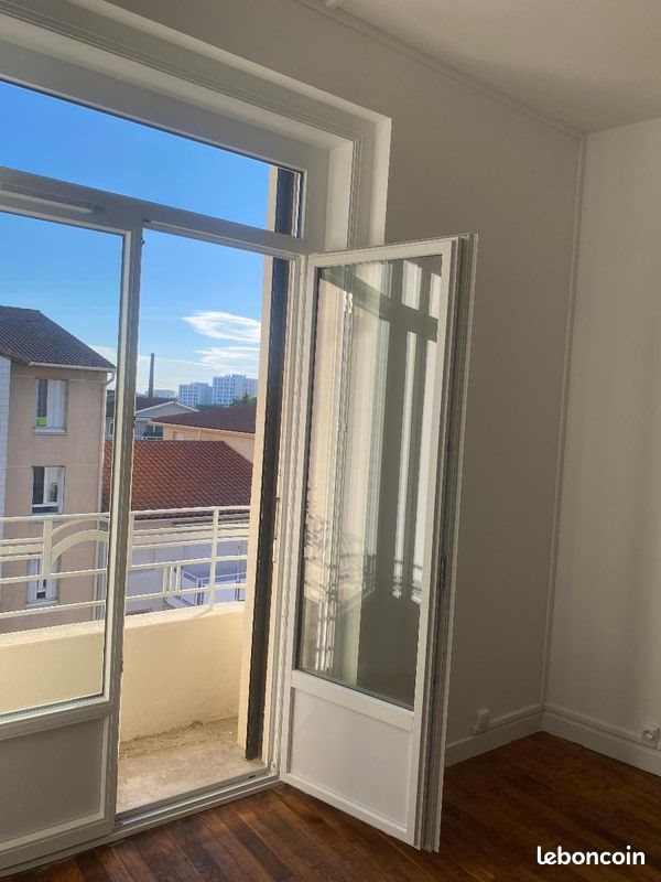 Appartement à louer, 41m², Saint-Fons