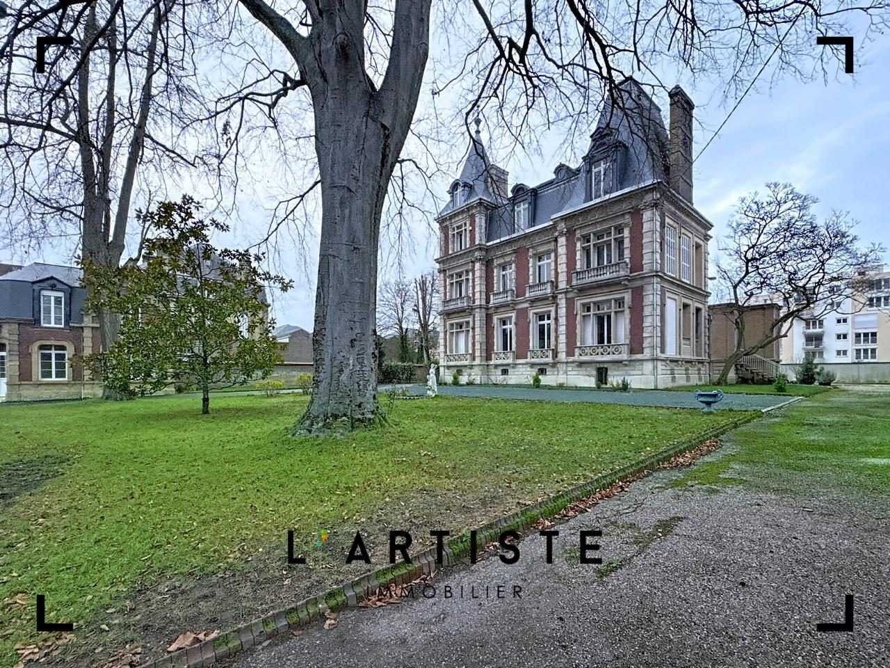 Maison à vendre, 590m², Elbeuf