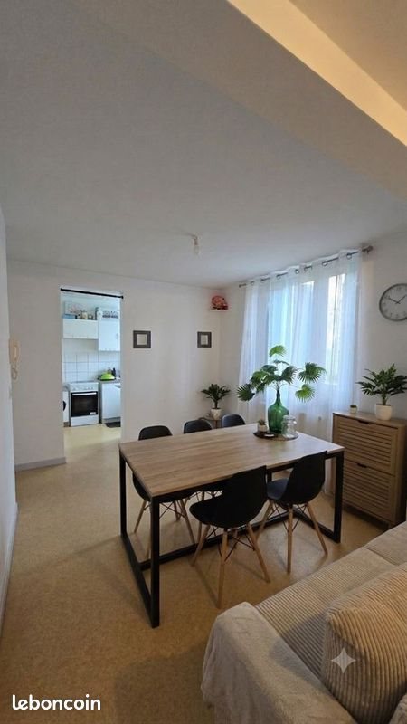 Appartement à louer, 44m², Combronde
