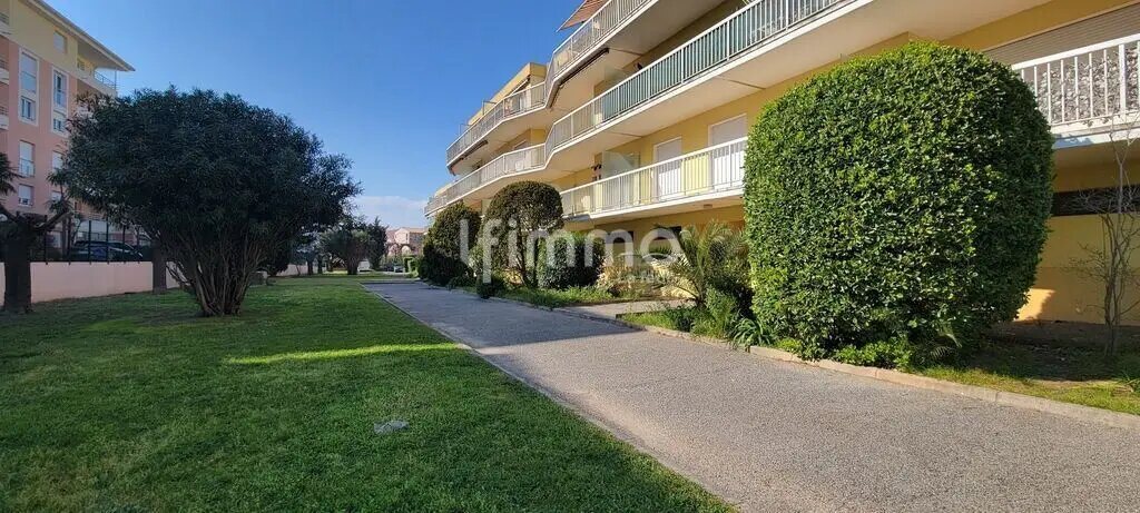 Appartement à vendre, 64m², Fréjus