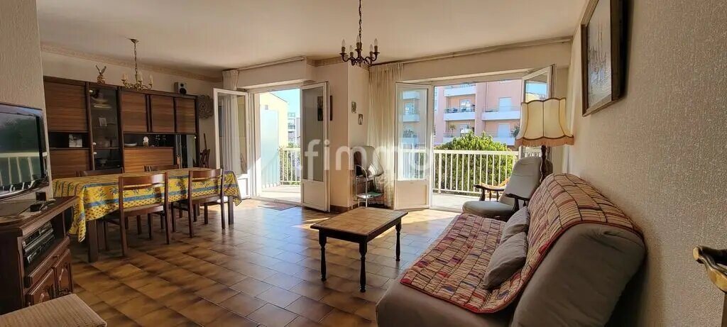 Appartement à vendre, 64m², Fréjus