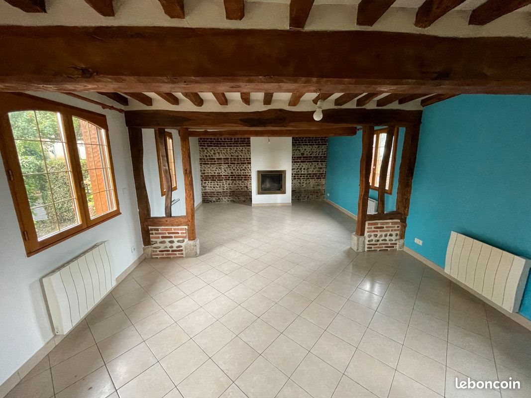 Maison à louer, 72m², Auppegard
