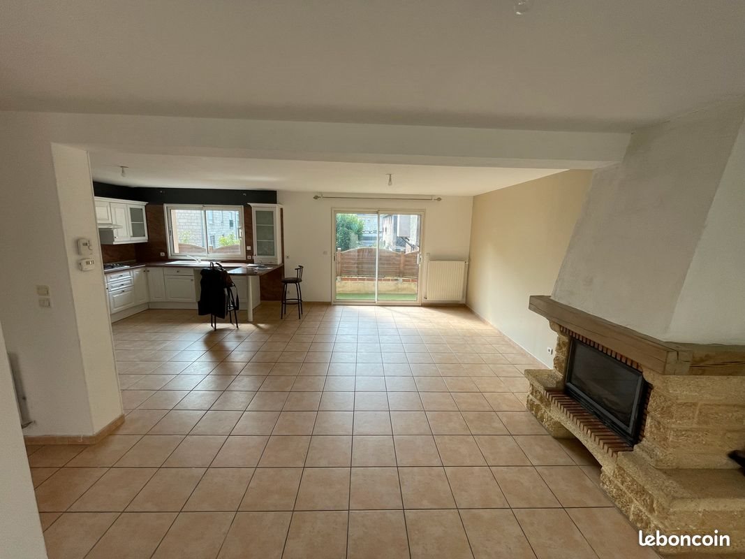 Maison à louer, 135m², Barentin