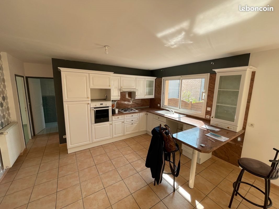 Maison à louer, 135m², Barentin