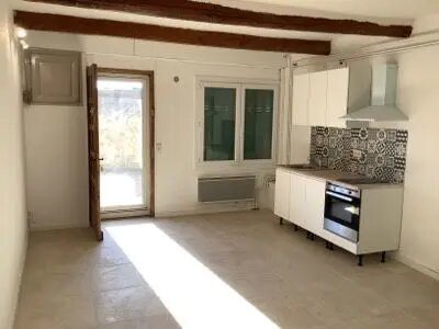 Appartement à louer, 49m², Sainte-Cécile-les-Vignes