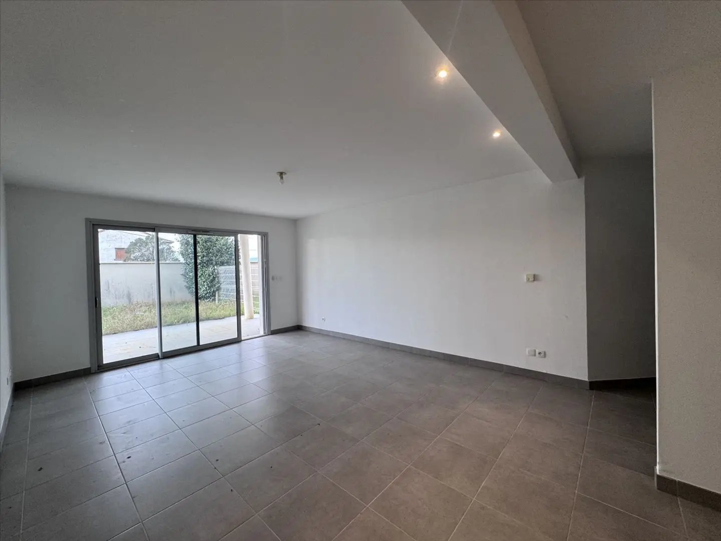Appartement à louer, 76m², Pierrelatte