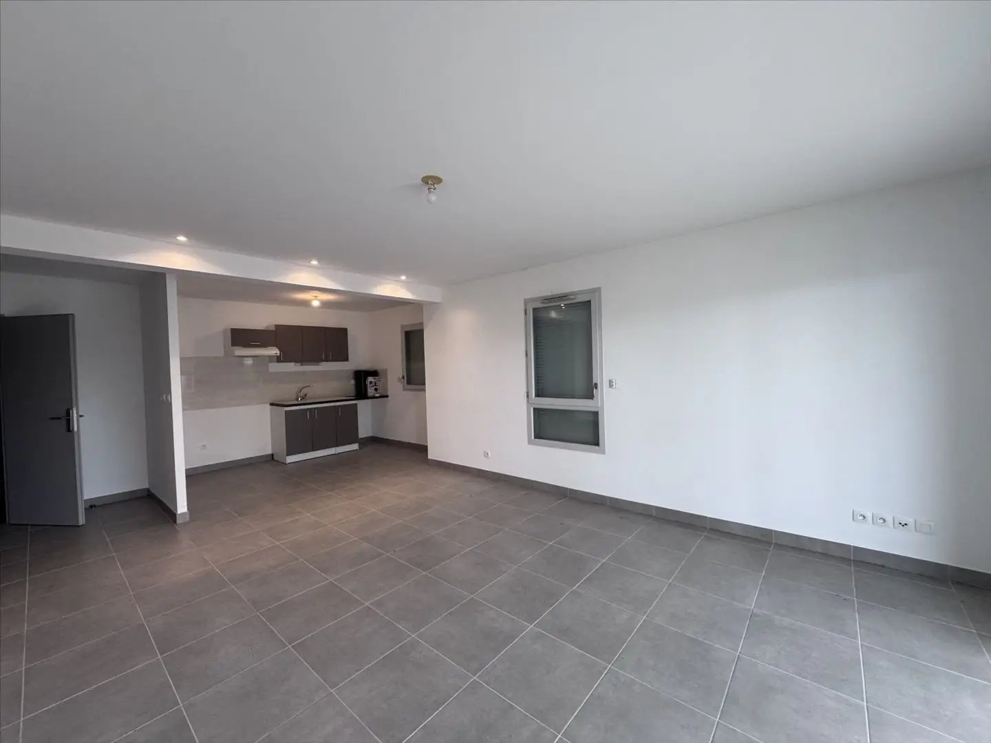 Appartement à louer, 76m², Pierrelatte
