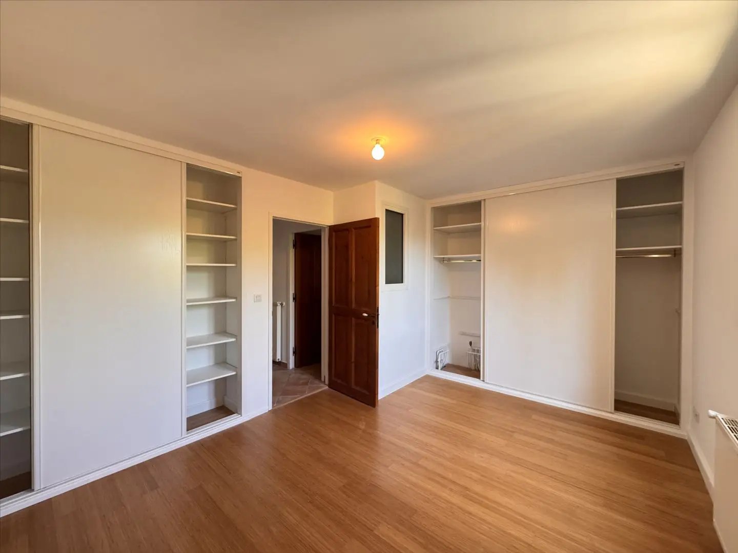 Appartement à louer, 72m², Sainte-Cécile-les-Vignes