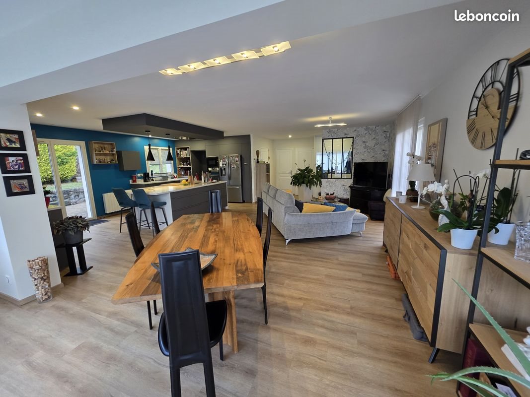 Maison à vendre, 136m², La Roche-Blanche