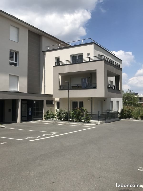 Appartement à louer, 64m², Romagnat