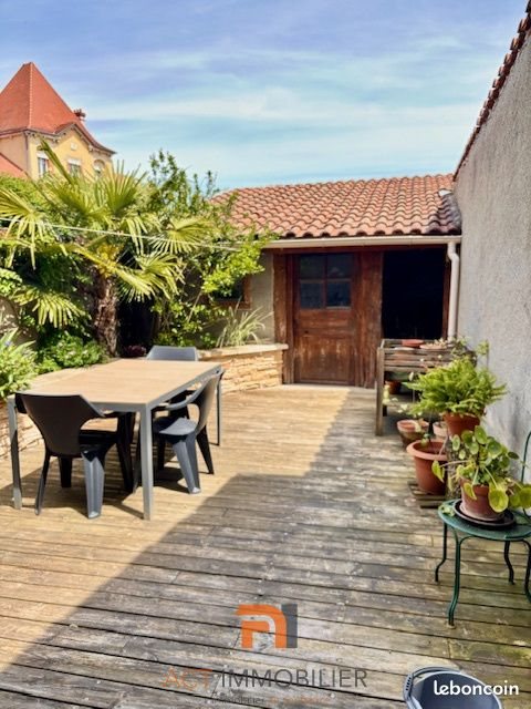 Maison à vendre, 125m², Brullioles