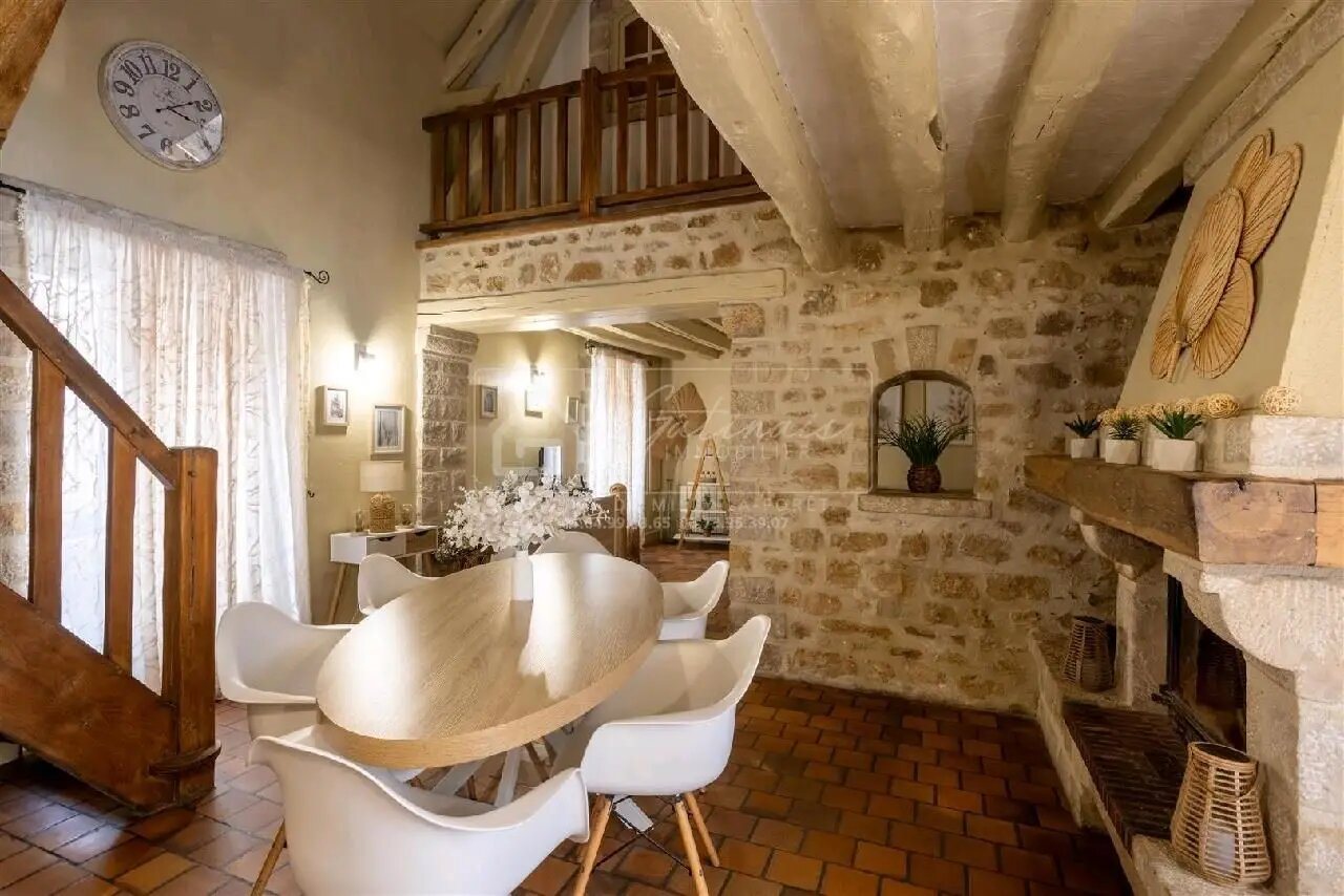 Maison à vendre, 144m², Milly-la-Forêt