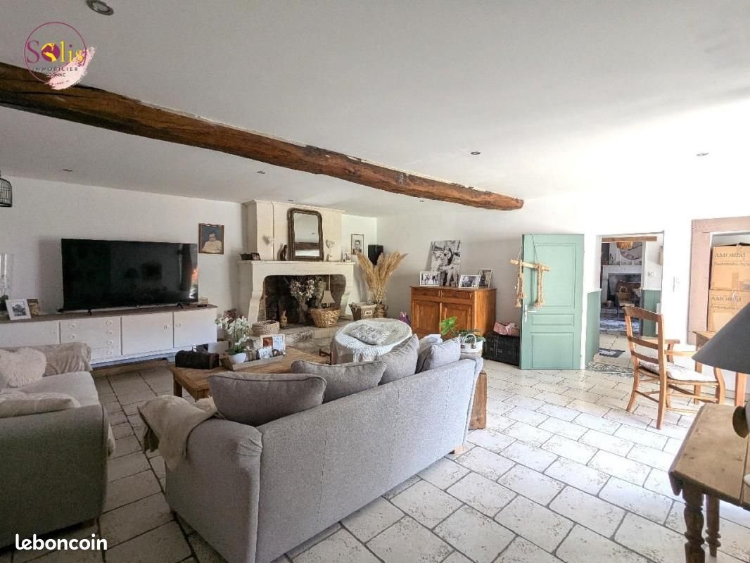 Maison à vendre, 170m², Salignac-sur-Charente