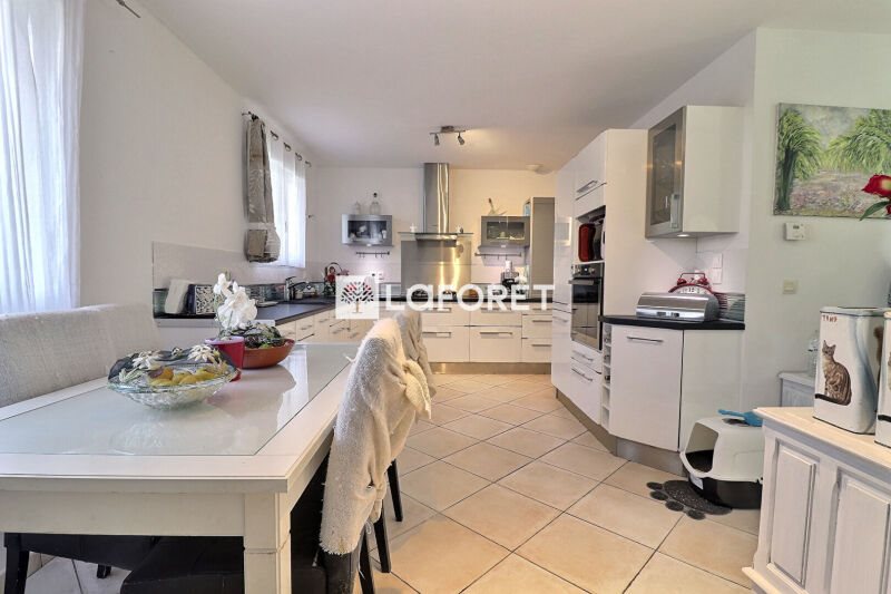 Maison à vendre, 115m², Cuers