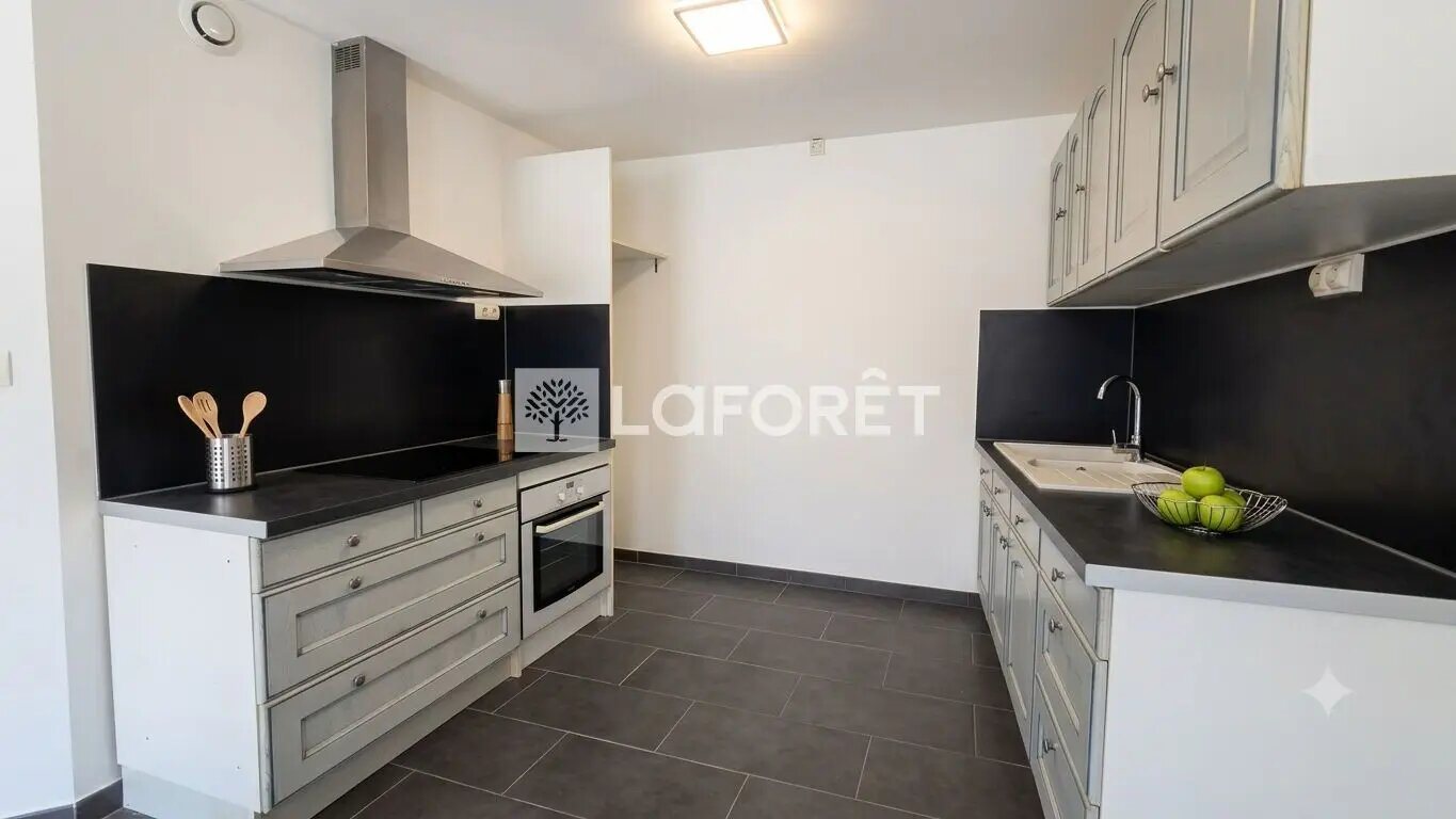 Appartement à louer, 45m², Cuers