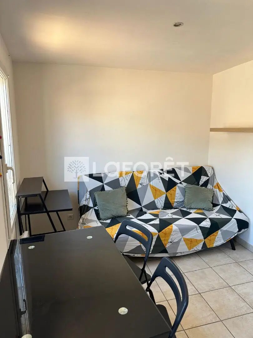 Appartement à louer, 24m², Ollioules