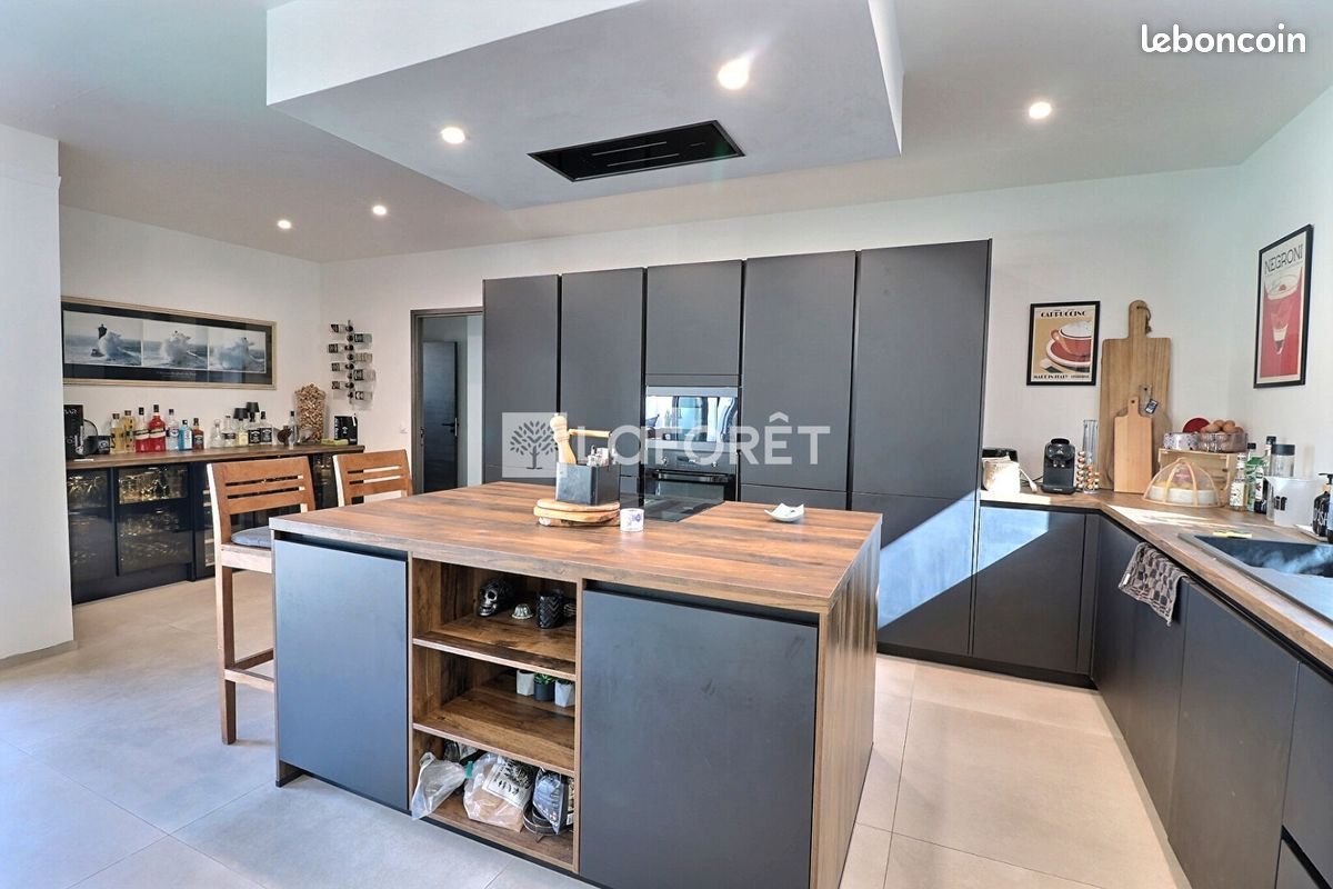 Maison à vendre, 126m², Pierrefeu-du-Var