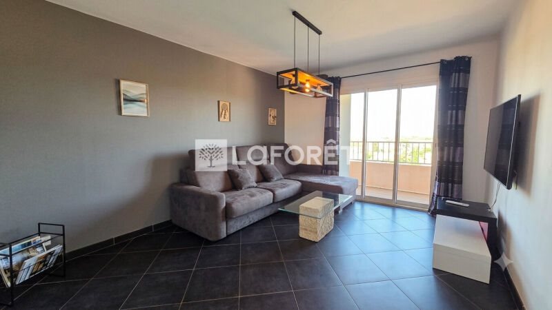 Appartement à louer, 42m², Cuers