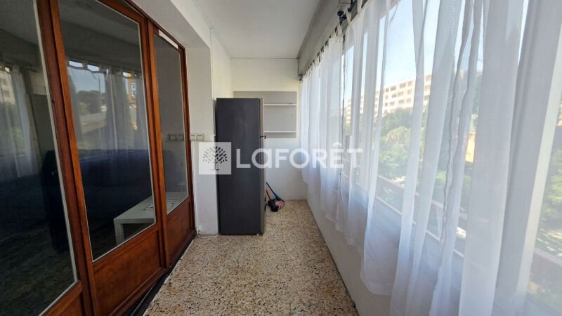 Appartement à louer, 27m², Hyères