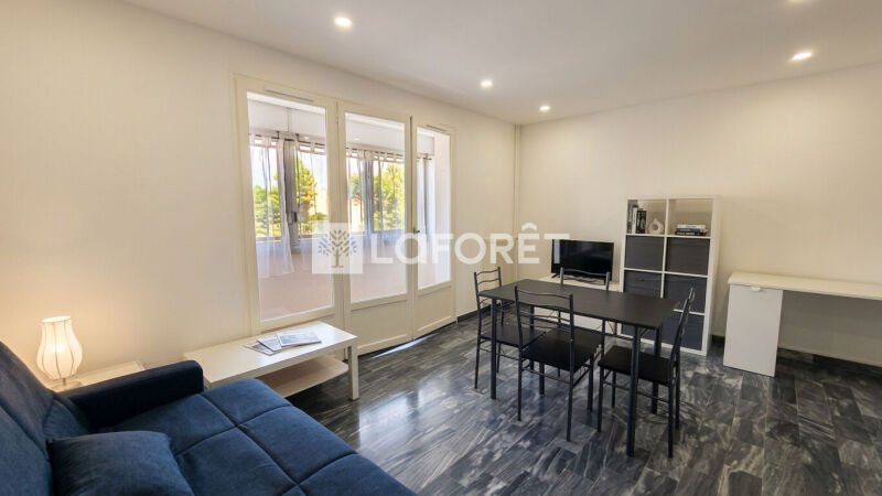Appartement à louer, 27m², Hyères