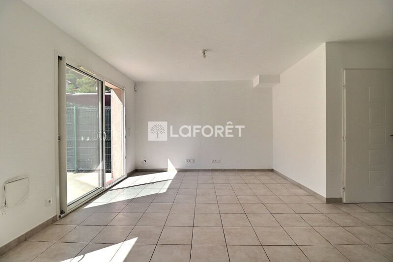 Maison à vendre, 84m², Cuers