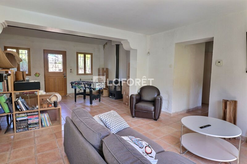Maison à louer, 185m², Cuers