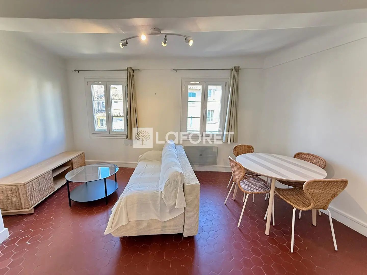 Appartement à louer, 42m², Toulon