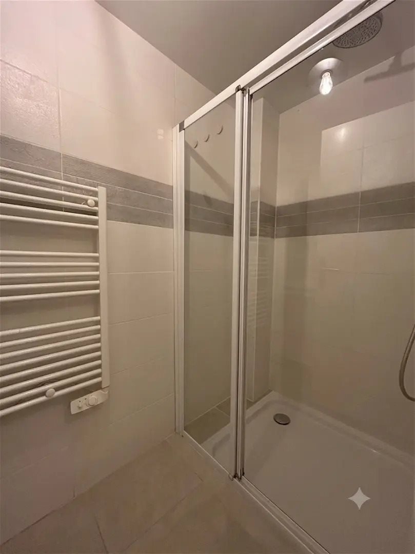 Appartement à louer, 45m², Cuers