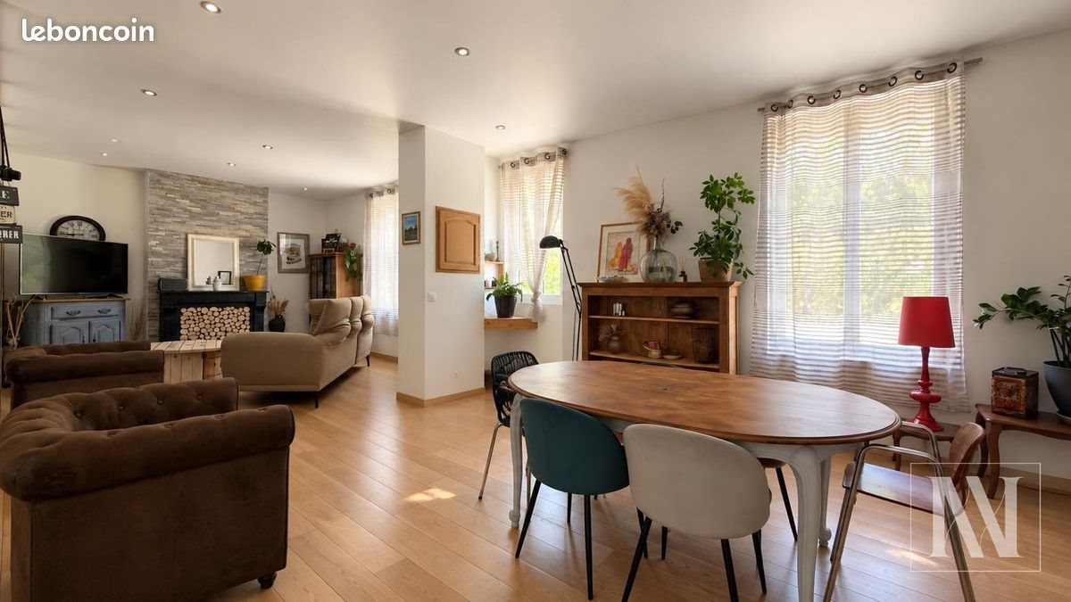 Maison à vendre, 123m², Saint-Lyé