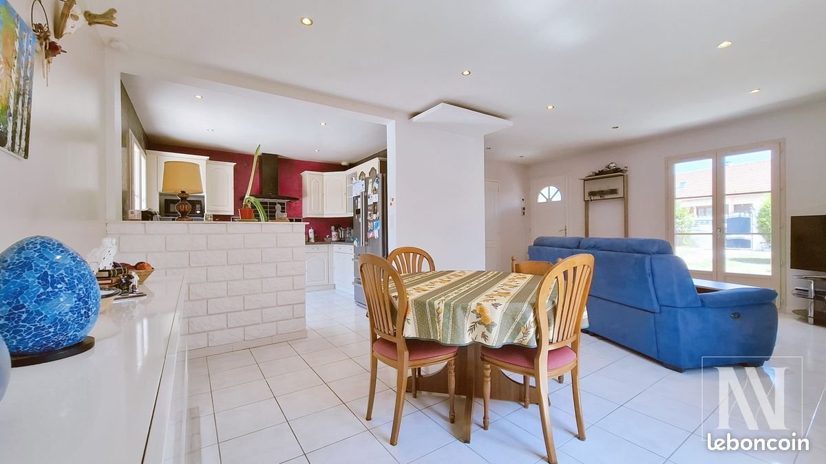 Maison à vendre, 105m², Voué
