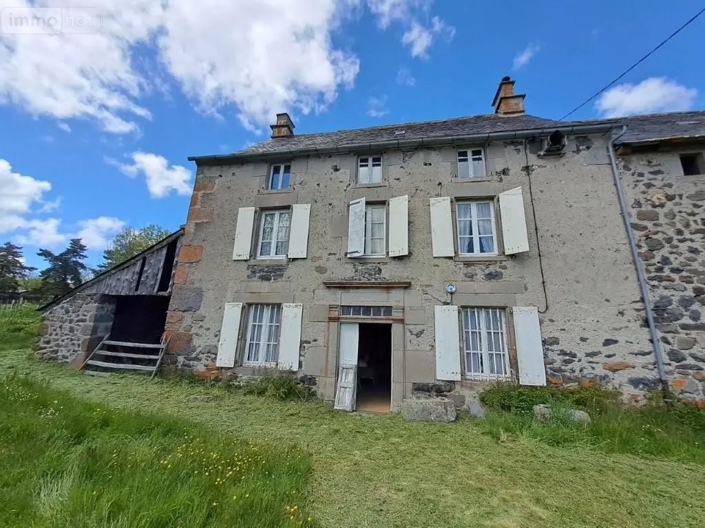 Maison à vendre, 100m², Chalinargues
