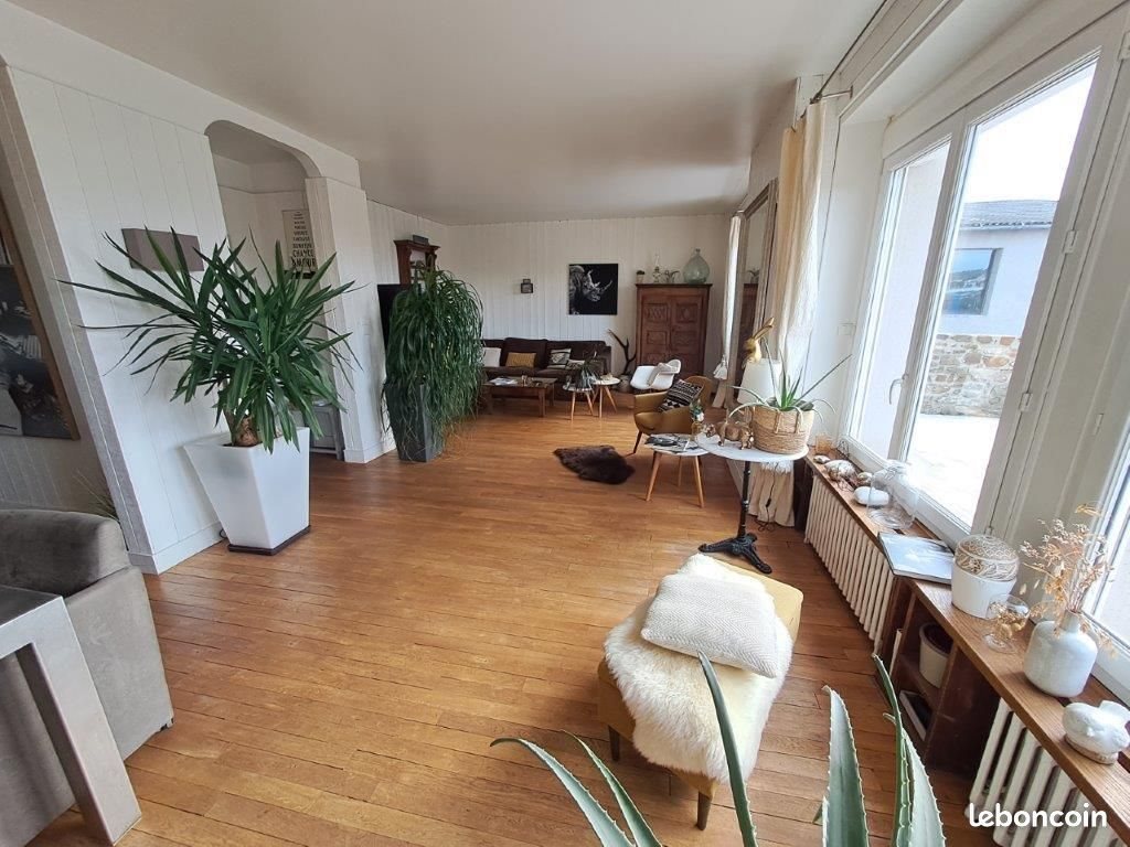 Maison à vendre, 321m², Saint-Flour