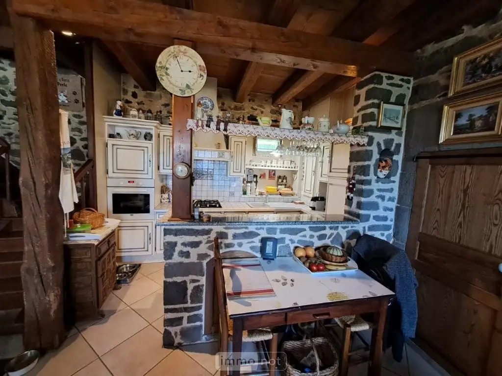 Maison à vendre, 223m², Neuvéglise