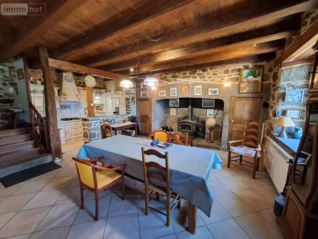 Maison à vendre, 223m², Neuvéglise