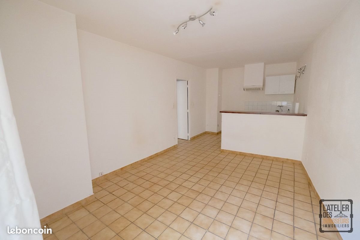 Appartement à louer, 42m², Bédarrides