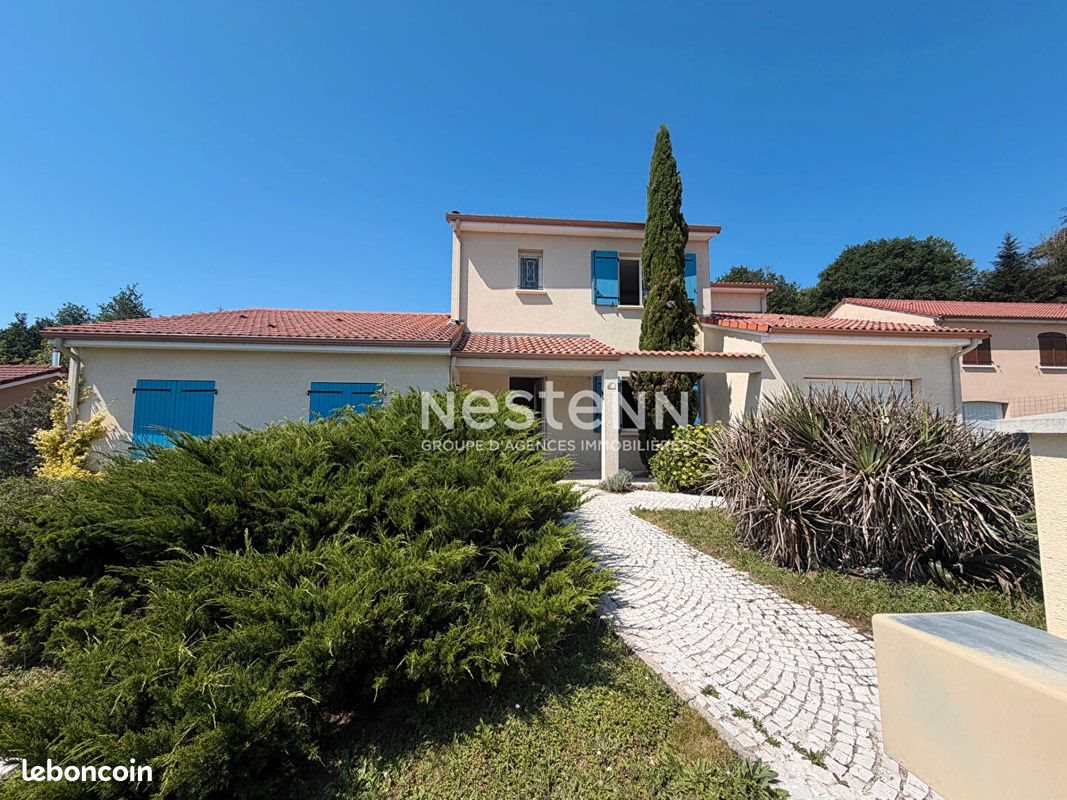 Maison à vendre, 188m², Le Palais-sur-Vienne