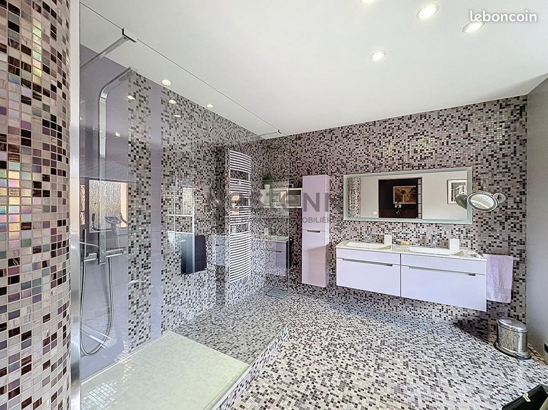 Maison à vendre, 344m², Séreilhac