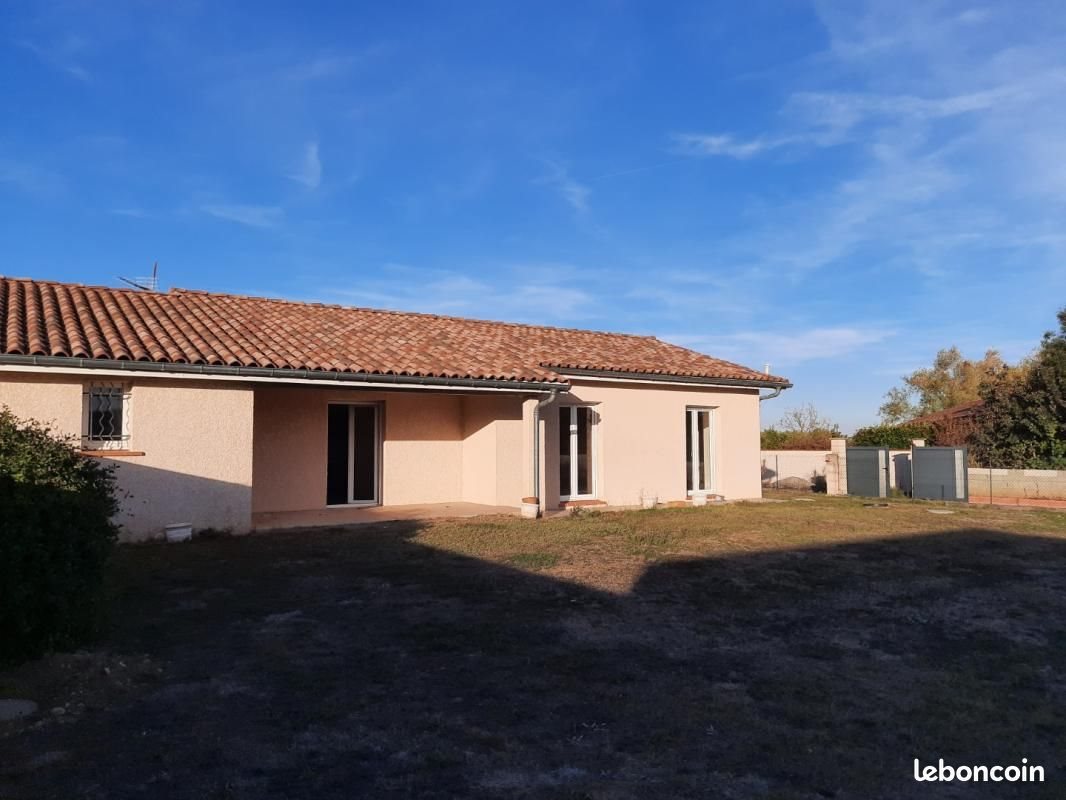 Maison à louer, 97m², Saint-Elix-le-Château