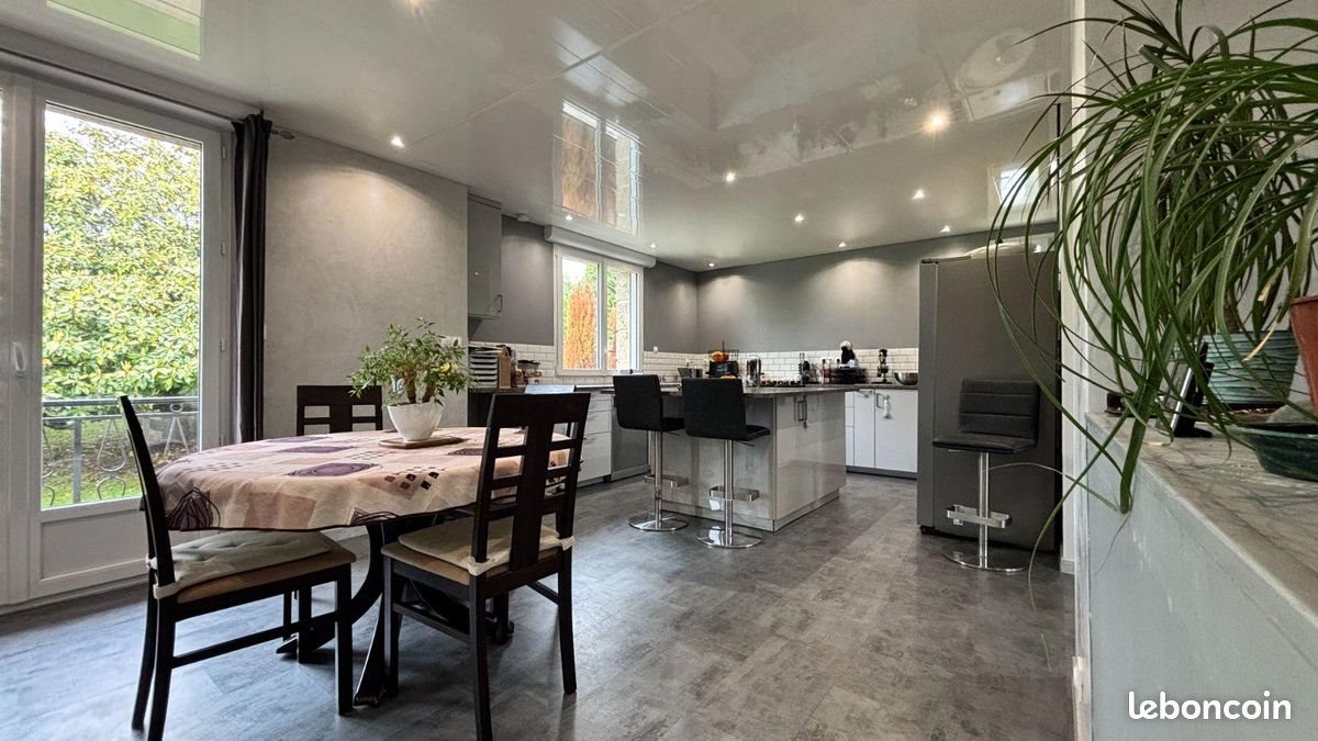 Maison à vendre, 85m², Scaër