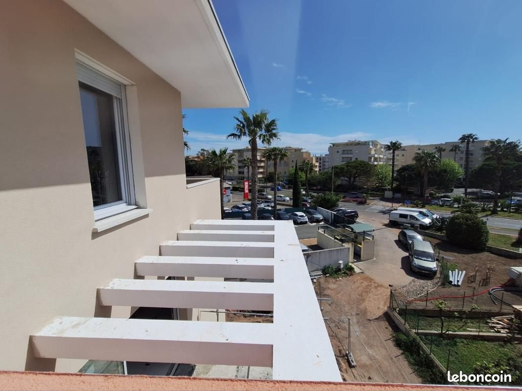 Appartement à vendre, 77m², Fréjus