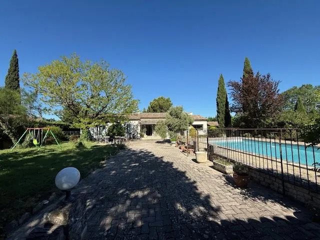 Maison à vendre, 200m², Lagnes