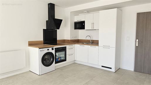 Advert pic 0
