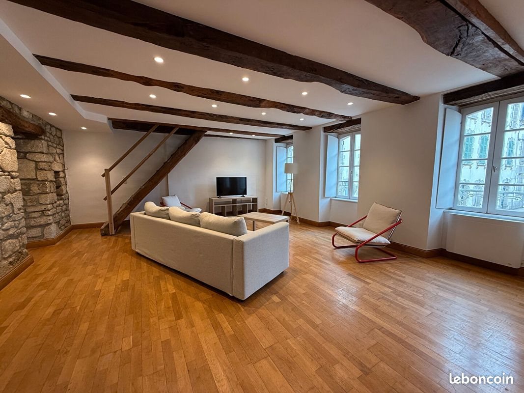 Appartement à louer, 124m², Pont-l'Abbé