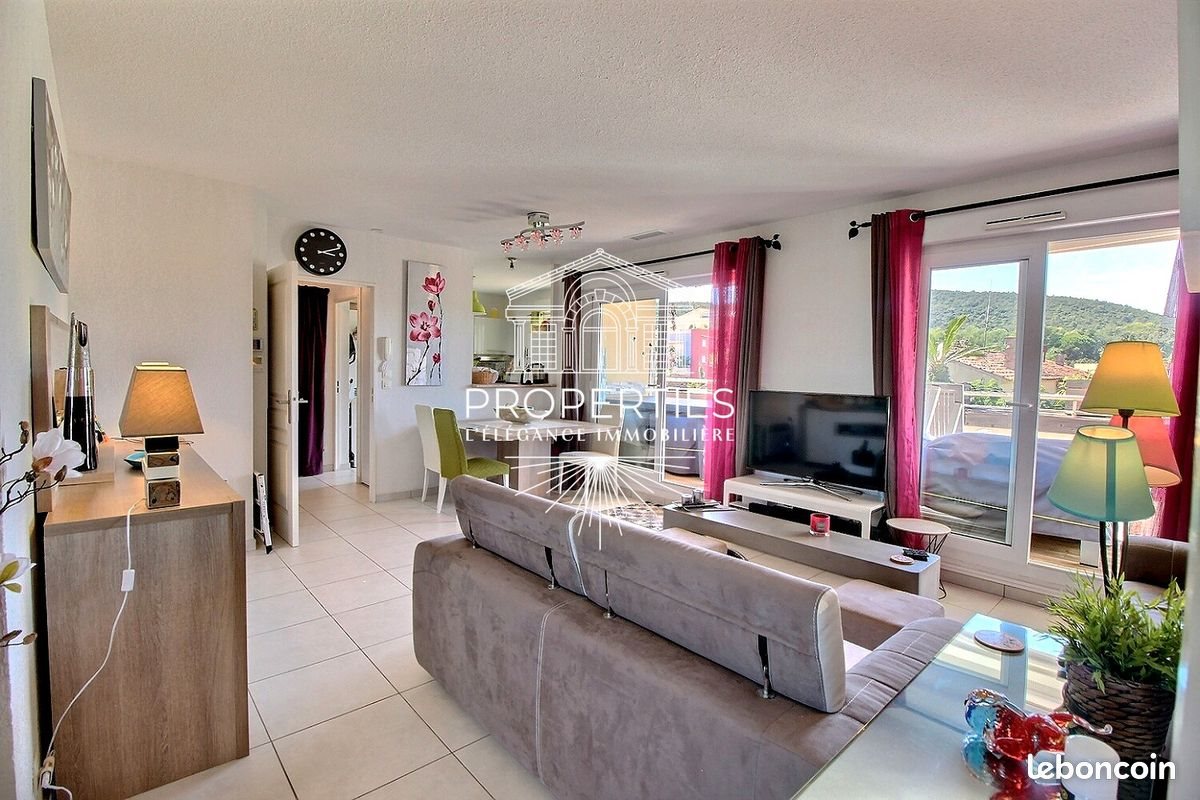 Appartement à vendre, 76m², Bormes-les-Mimosas