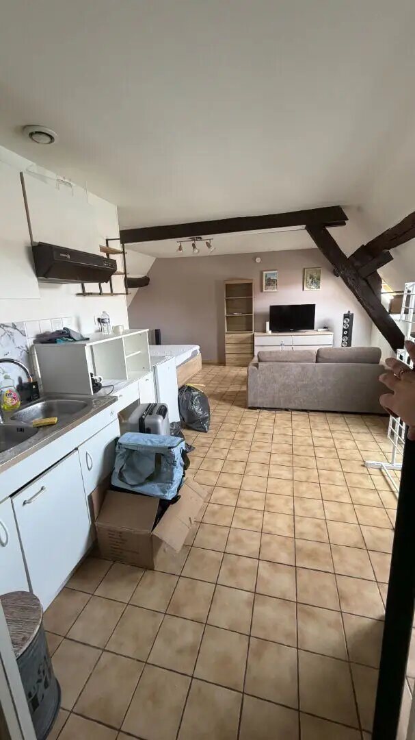 Appartement à louer, 26m², Villeneuve-sous-Dammartin