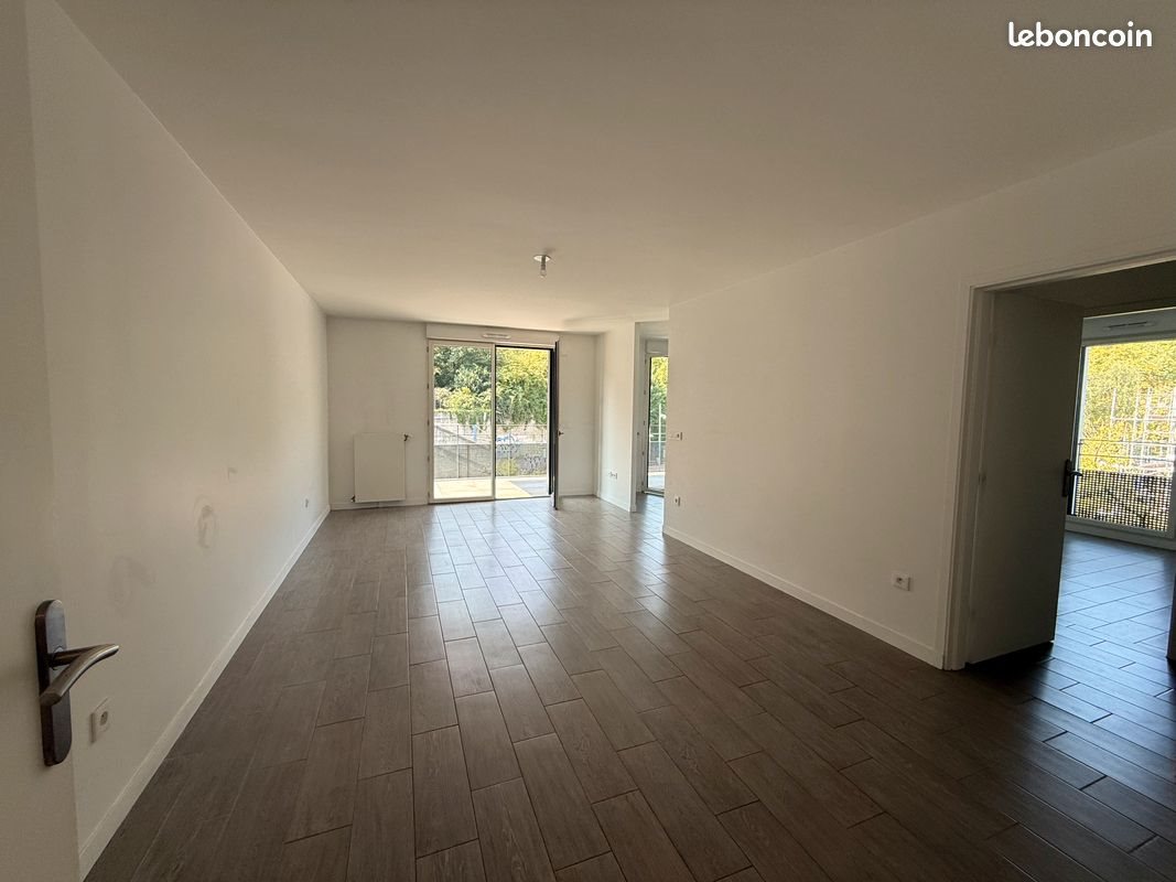 Appartement à louer, 68m², Meudon